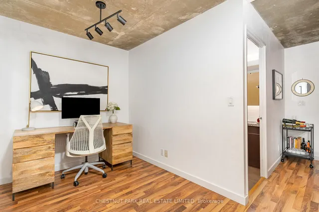 Additional image 11 of 1005 King St Unit 404