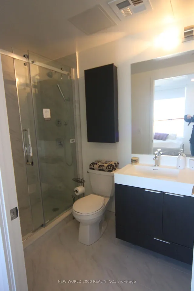 Additional image 12 of 3100 Keele St Unit 820