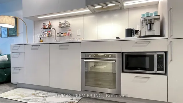 Additional image 14 of 19 Western Battery Rd Unit 3203