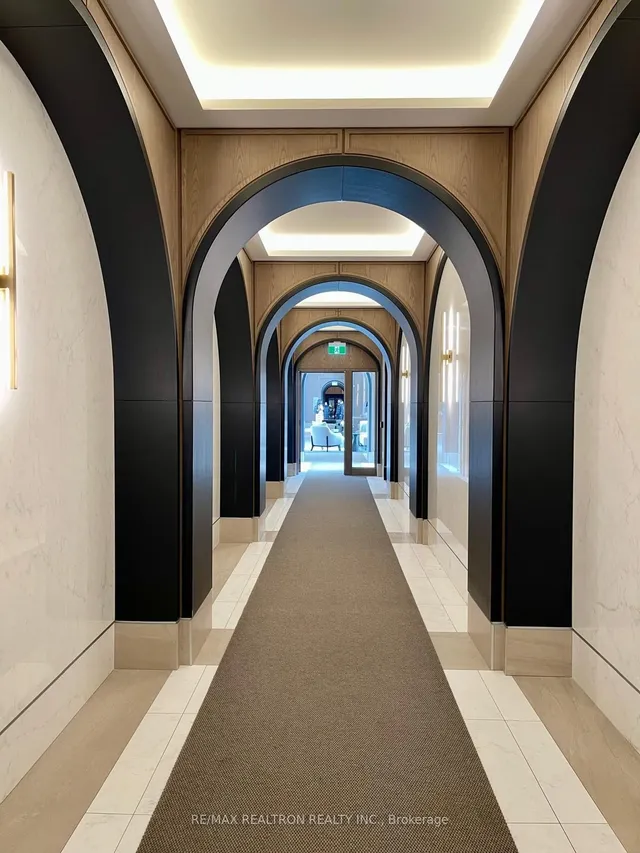 Additional image 19 of 20 Inn On The Park Dr Unit 2539