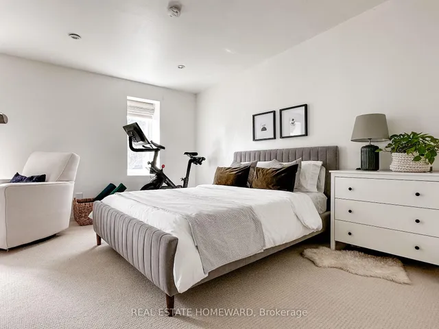 Additional image 20 of 211 Hamilton St