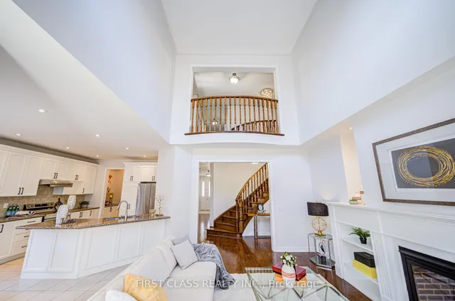 Additional image 10 of 566 North Park Blvd