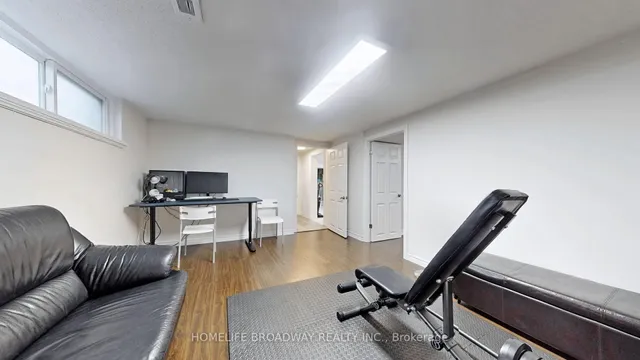 Additional image 39 of 80 Kencliff Cres