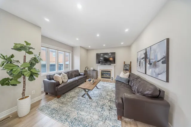 Additional image 12 of 15 Pika Tr