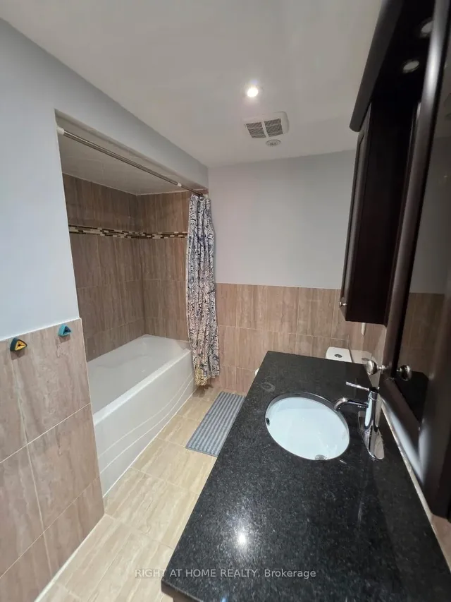 Additional image 17 of 102 Huntingdale Blvd