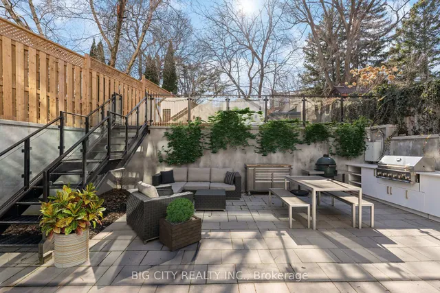 Additional image 49 of 75 Lawrence Cres