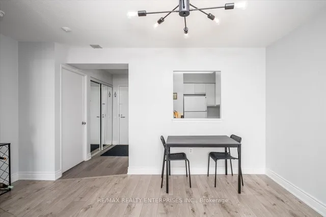 Additional image 7 of 21 Overlea Blvd Unit 506