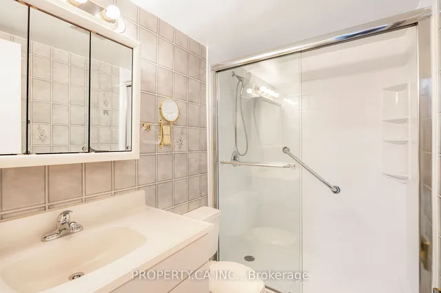 Additional image 13 of 716 The West Mall N/A Unit 1107