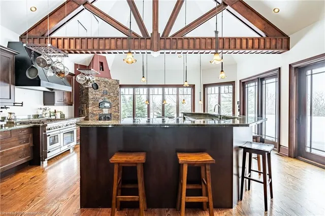 Additional image 9 of 76 Oak Ave