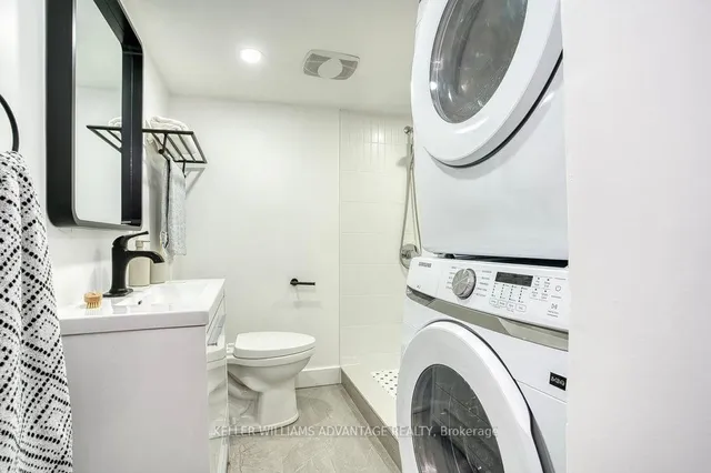 Additional image 39 of 1224 Lansdowne Ave