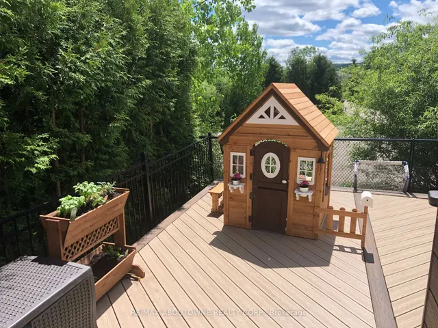 Additional image 31 of 407 Wettlaufer Terr