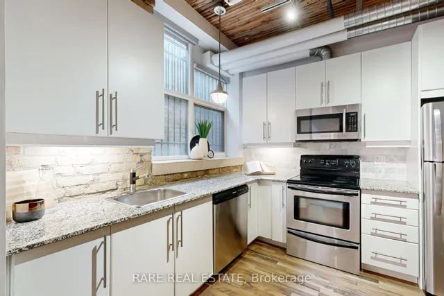 Additional image 9 of 736 Dundas St Unit 101