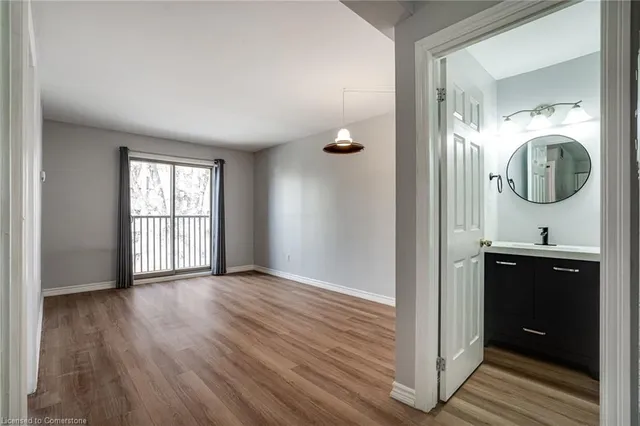 Additional image 14 of 28 Victoria Ave Unit 314