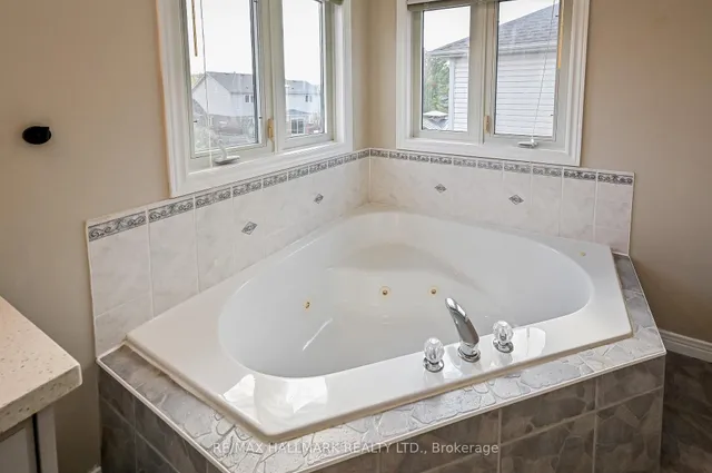 Additional image 23 of 103 Winifred St