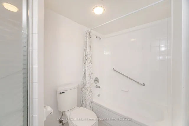 Additional image 30 of 2199 Sixth Line Unit 206