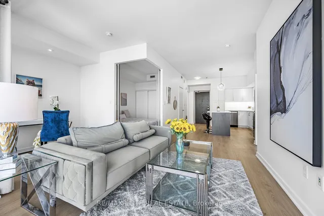 Additional image 23 of 25 Capreol Crt Unit 3805