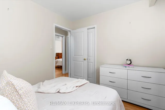 Additional image 17 of 40 Benrubin Dr