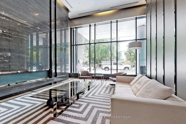 Additional image 27 of 98 Lillian St Unit 622