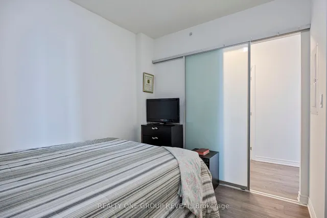 Additional image 19 of 1 Falaise Rd Unit 313