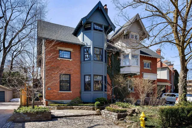 53 Maple Ave