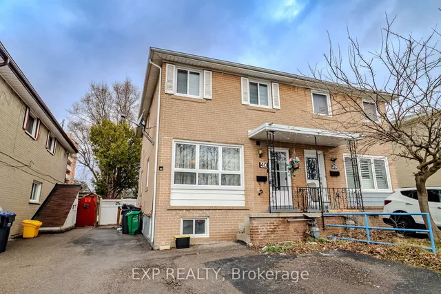 40 Corby Cres
