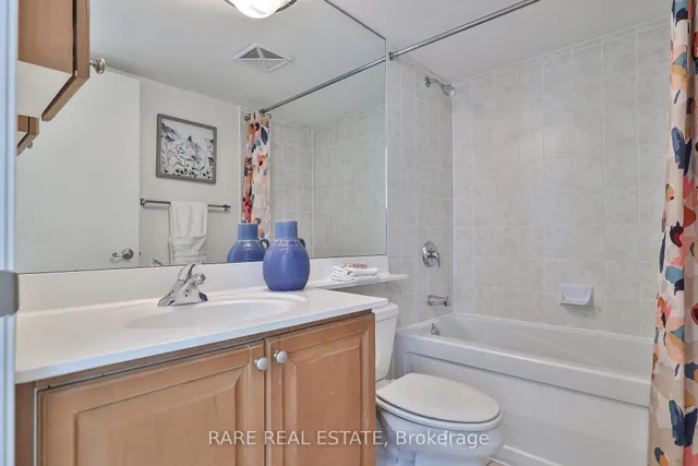 Additional image 25 of 231 Fort York Blvd Unit 233