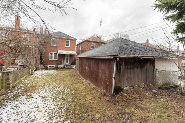 Additional image 40 of 21 Marlee Ave