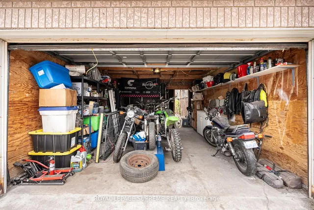 Additional image 36 of 112 Wallace Ave