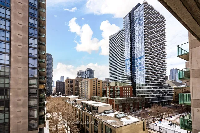 Additional image 28 of 285 Mutual St Unit 608