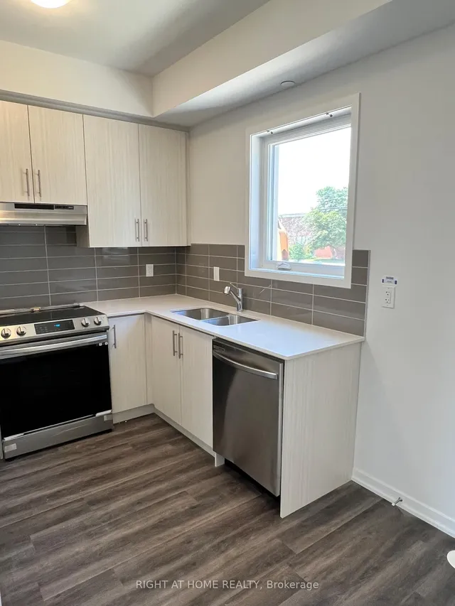 Additional image 4 of 225 Birmingham St Unit 149