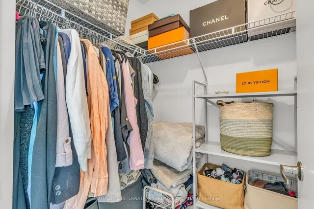 Additional image 20 of 26 Gibbs Rd Unit 1027