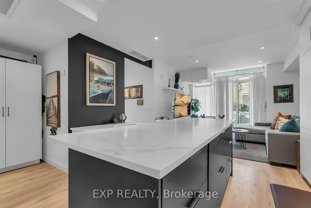 Additional image 9 of 741 King St Unit 102