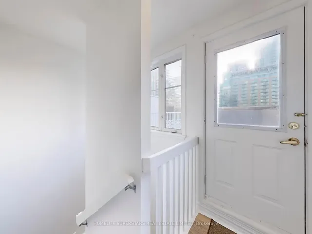 Additional image 26 of 21 Pirandello St Unit 1234