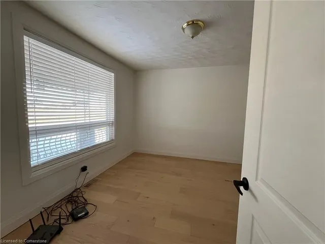 Additional image 5 of 13 Penny Lane