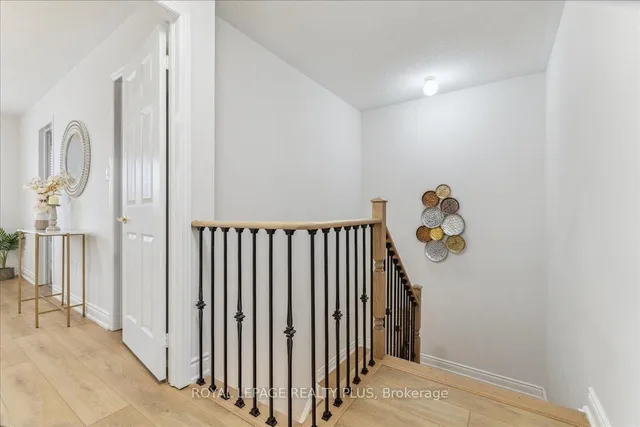 Additional image 12 of 337 Landsborough Ave