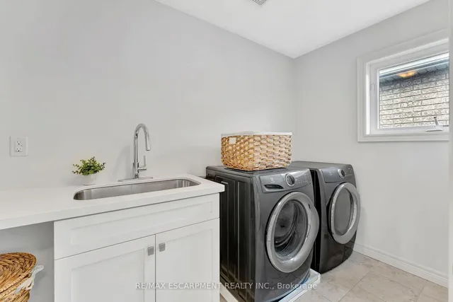 Additional image 23 of 209 JOHN FREDERICK Dr