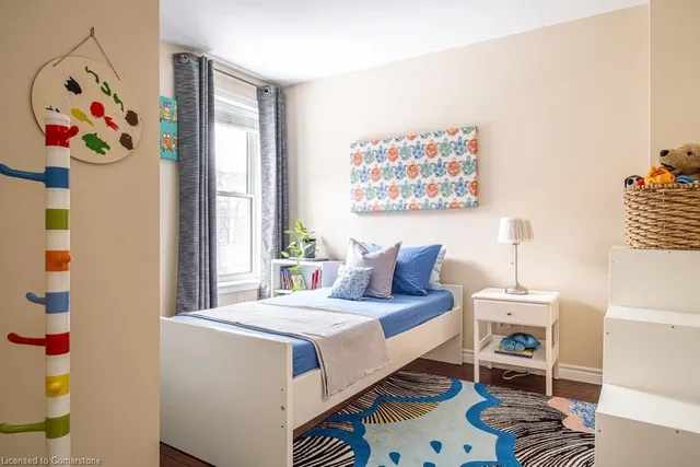 Additional image 29 of 14 Webber St