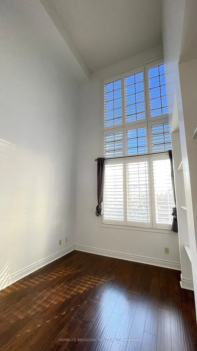 Additional image 18 of 1 Rean Dr Unit 8