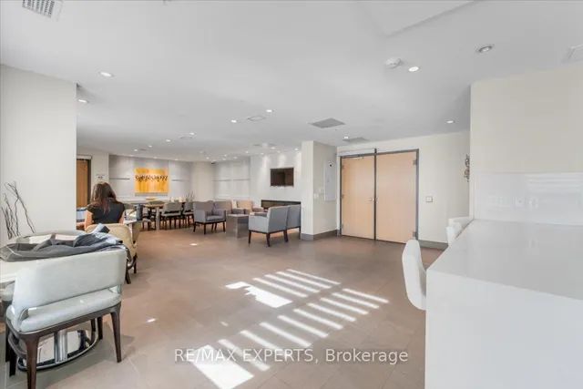 Additional image 20 of 1105 Leger Way Unit 527