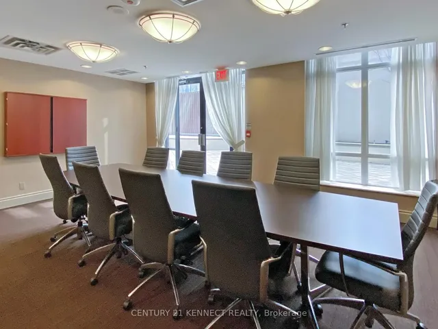 Additional image 21 of 25 Earlington Ave Unit 316