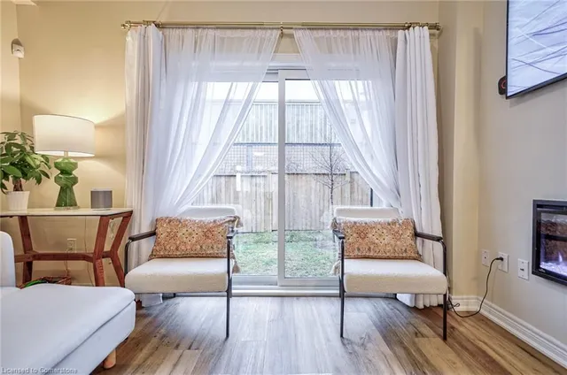 Additional image 5 of 527 Shaver Rd Unit 10