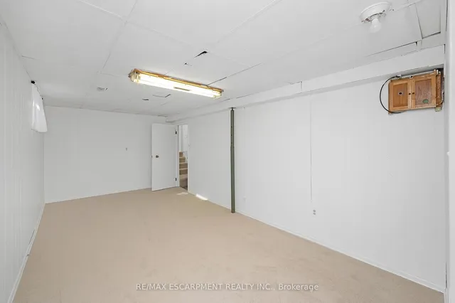 Additional image 30 of 105 Lavina Cres