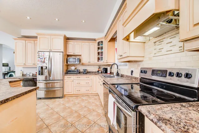 Additional image 13 of 144 Udvari Cres