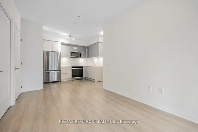 Additional image 10 of 25 Holly St Unit 710