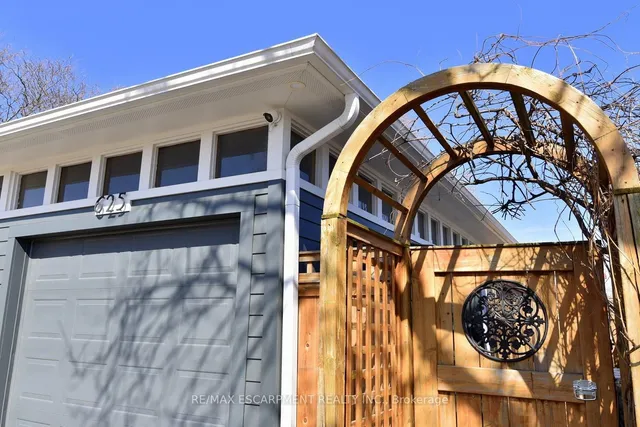 Additional image 38 of 625 Ardleigh Cres