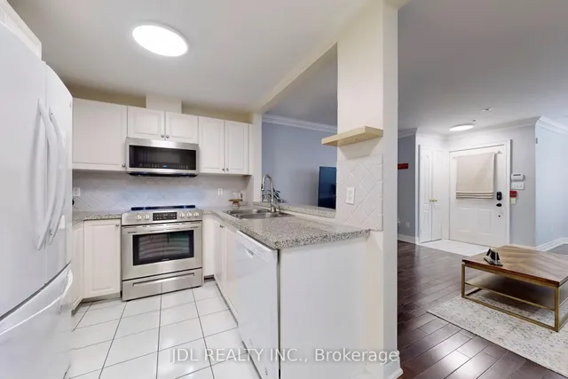 Additional image 12 of 108 Finch Ave Unit B21