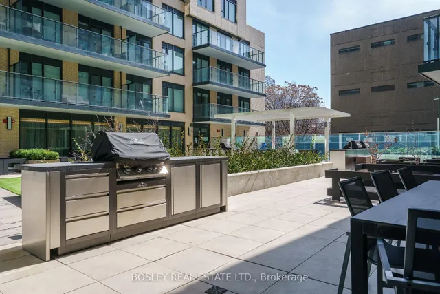 Additional image 39 of 543 Richmond St Unit 314