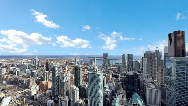 Additional image 35 of 197 Yonge St Unit 5905