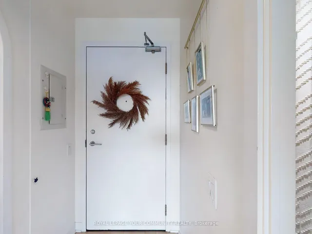 Additional image 36 of 319 Carlaw Ave Unit 403