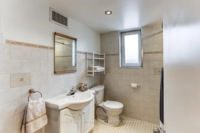 Additional image 21 of 4 Bromton Dr